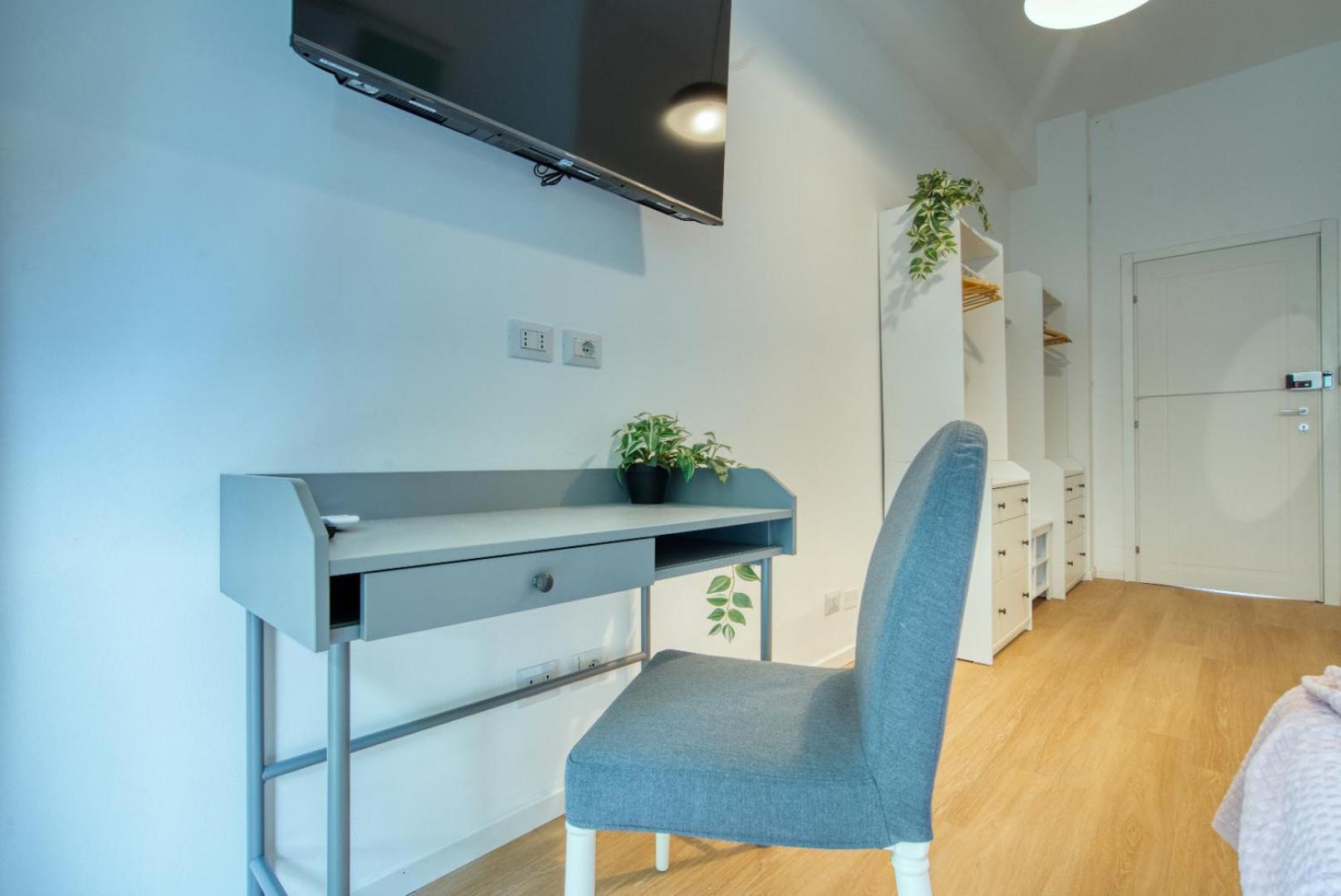 Italianflat - Elegant Suites With Balcony In Navigli มิลาน ภายนอก รูปภาพ